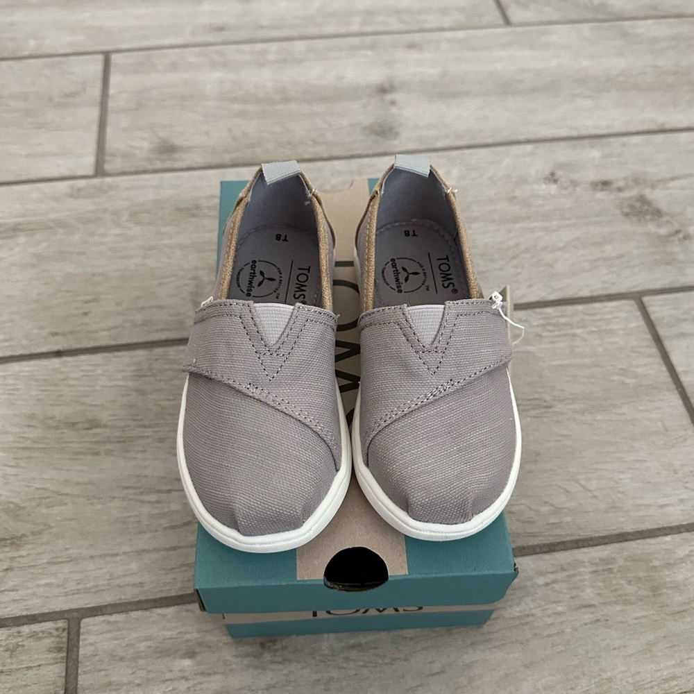 Toms: Kids Slip On Shoe